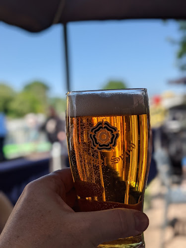 The Gazebo Pub and Riverside Dining - Hospitality and gastronomy