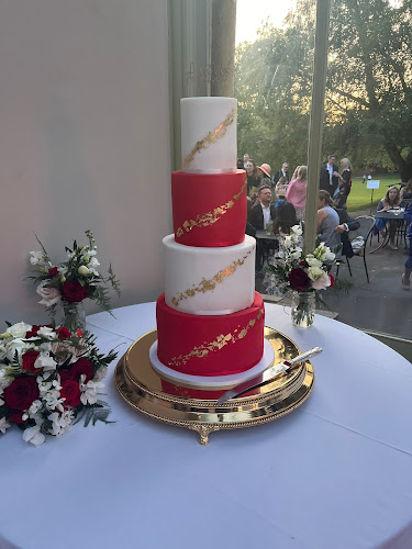 Designer Cakes by Elle - Hospitality and gastronomy