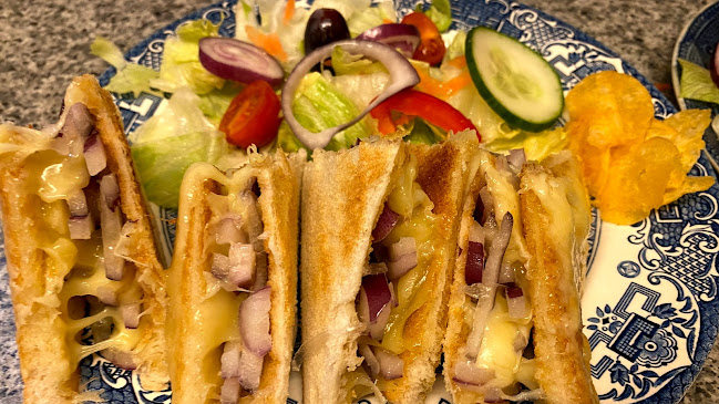 Comentarii opinii despre Lucy's Cafe