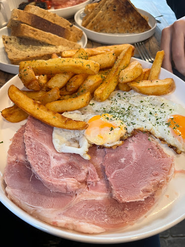 Cafe 24 - Hospitality and gastronomy