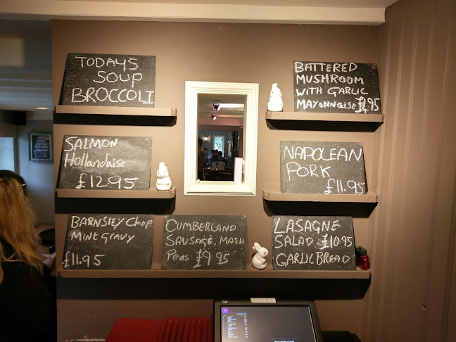 74 Loughborough Rd, Hathern, Loughborough LE12 5JB, United Kingdom