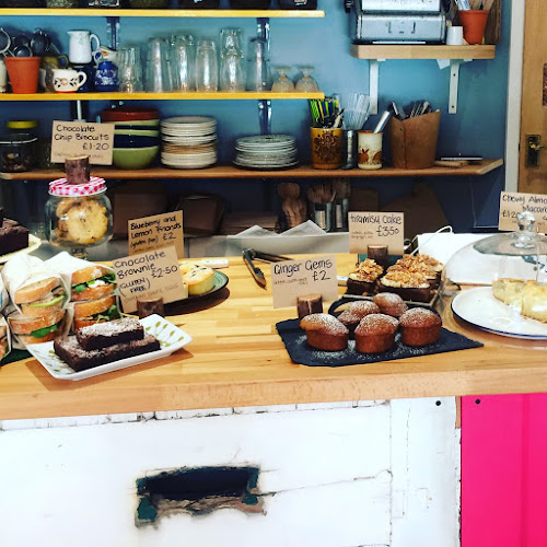 Opinii despre The Little Coffee Shop în South Croydon - Hospitality and gastronomy