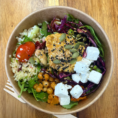 Castle Beach Café - Hospitality and gastronomy