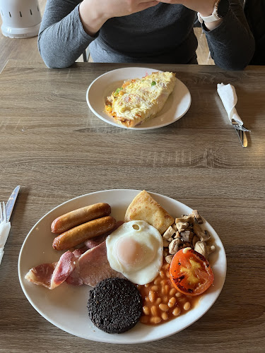 Opinii despre Cafe V8 în Inverness - Hospitality and gastronomy