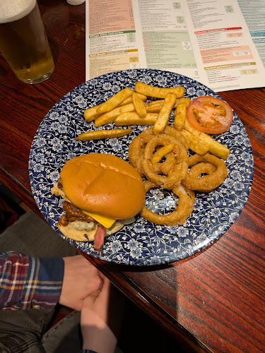 Grand Parade, 6 High St, Crawley RH10 1BA