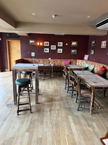 The Gazebo Pub and Riverside Dining - Hospitality and gastronomy