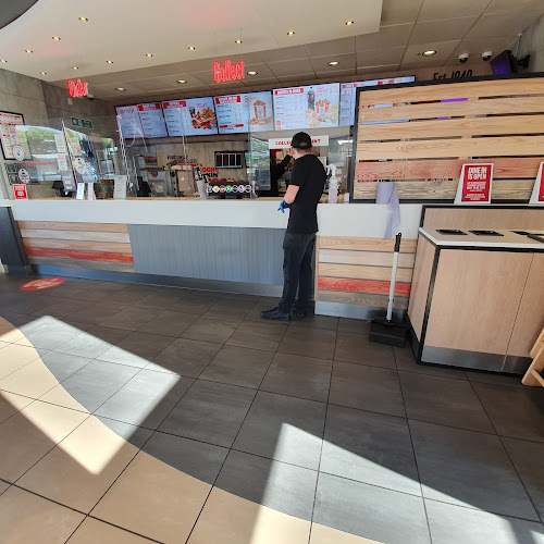 59 Livingstone St, Clydebank G81 2XA, United Kingdom