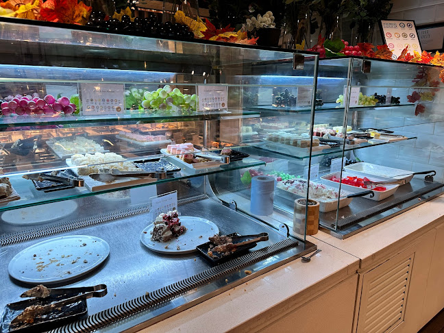 Comentarii opinii despre COSMO All You Can Eat World Buffet Restaurant | Bristol