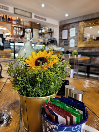 Wickersley, Rotherham S66 2BW, United Kingdom