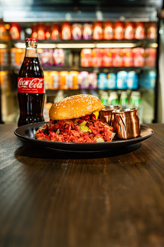 136 Market St, Hyde SK14 1EX