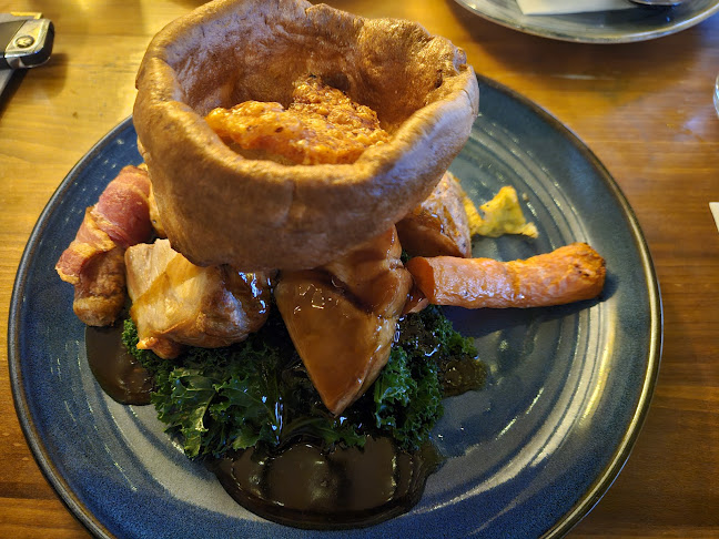 The Rose & Crown - Hospitality and gastronomy