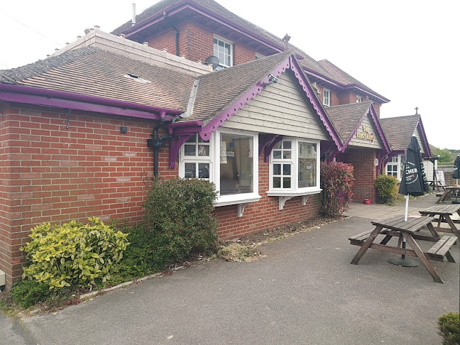 252 Wallisdown Rd, Bournemouth BH10 4HZ, United Kingdom