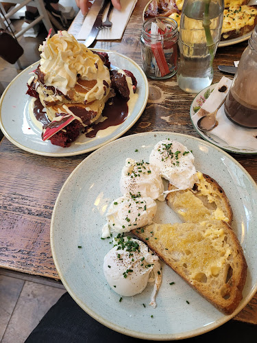 27-29 Trinity Sq, Burton St, Nottingham NG1 4AF, United Kingdom