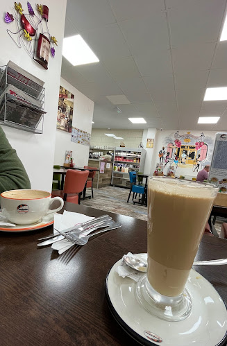 Opinii despre Poppins Welywn Garden City în Welwyn Garden City - Hospitality and gastronomy