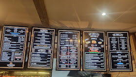 The Grillo's Peri Peri, pizza, burger & Dessert