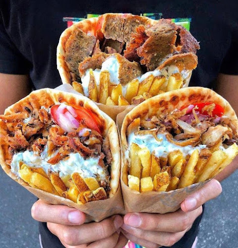 Golden Fisheries & Pizza & Kebabs Wingate - Hospitality and gastronomy