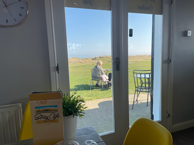 Comentarii opinii despre Stray Cafe