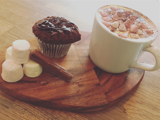 The Peloton Café - Hospitality and gastronomy