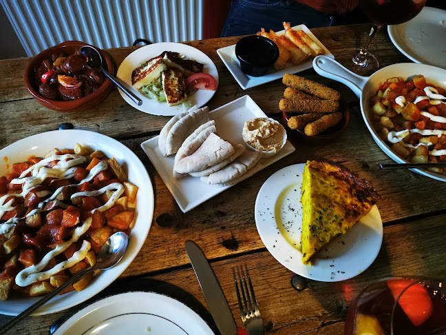 Comentarii opinii despre Los Reyes Tapas & Wine Bar