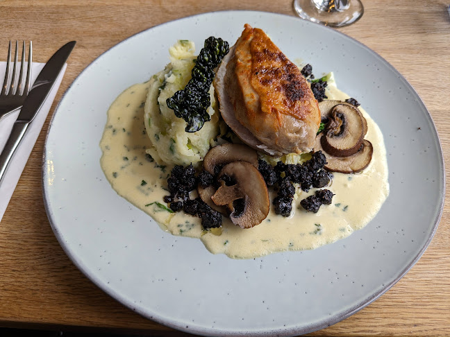 Naughton Rd, Wormit, Newport-on-Tay DD6 8NE, United Kingdom