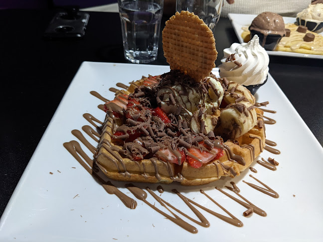 Creams Cafe Enfield - Enfield