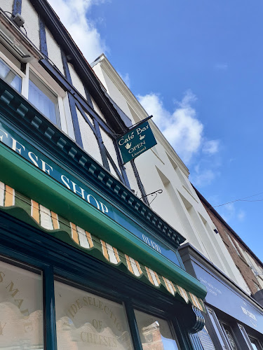 20 Market Pl, Howden, Goole DN14 7BL, United Kingdom