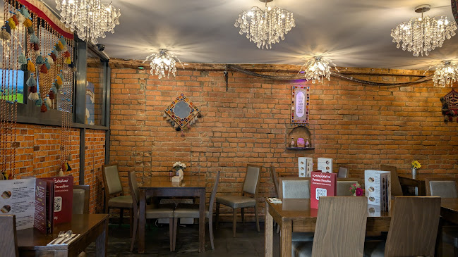 Opinii despre Persian Paradise Restaurant & Shisha Lounge în Southampton - Hospitality and gastronomy