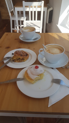 Comentarii opinii despre The Market Square