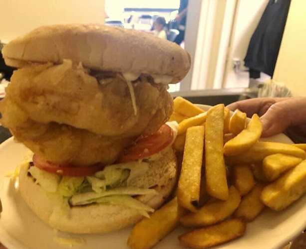 342 Newtownards Rd, Belfast BT4 1HE