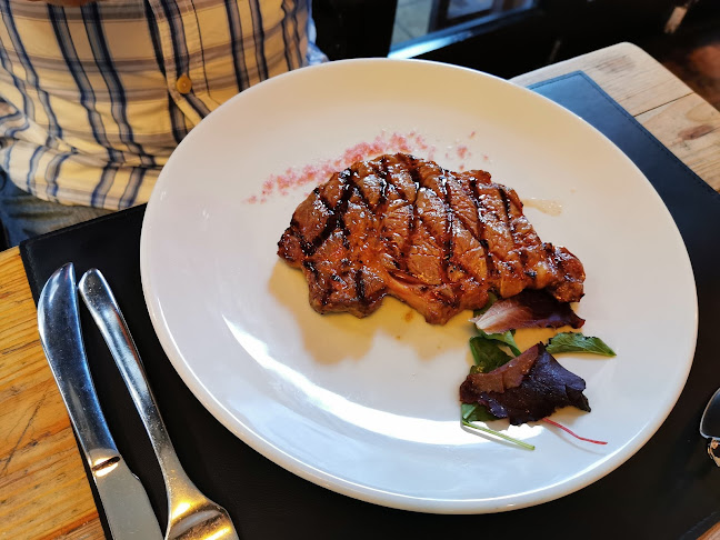 13-19 The Square, Richmond TW9 1EA, United Kingdom