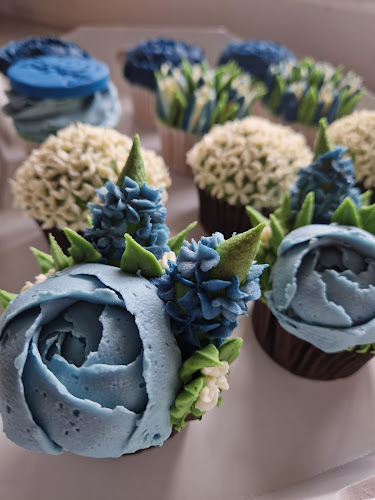 Comentarii opinii despre Petal & Green Cakes