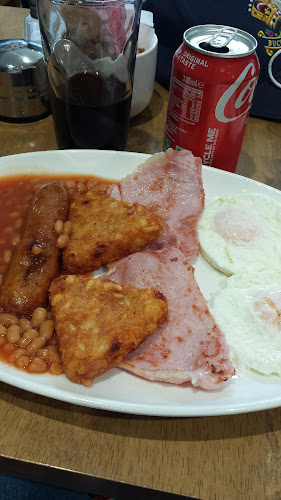 Friends cafe strood - Hospitality and gastronomy