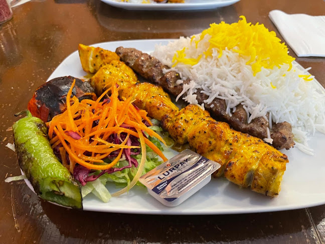 Opinii despre Persian Paradise Restaurant & Shisha Lounge în Southampton - Hospitality and gastronomy