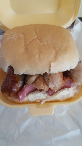 245 Greenwood Ave, Hull HU6 9RY, United Kingdom