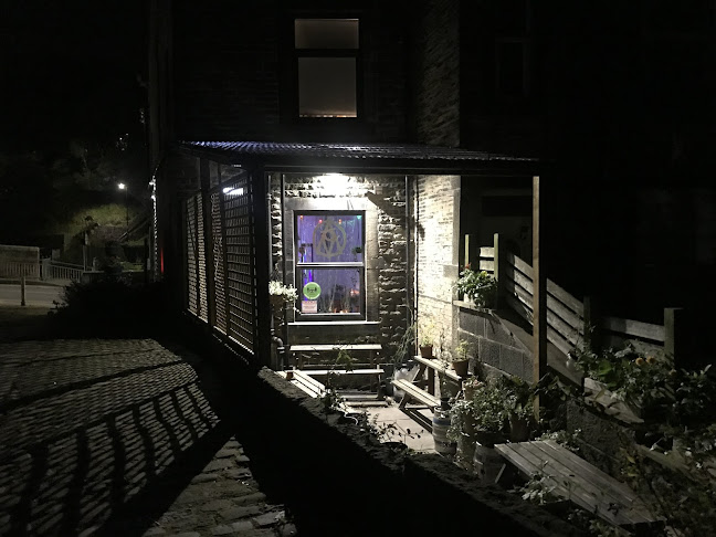 Comentarii opinii despre Nan Moor's