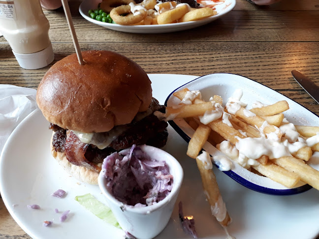 Comentarii opinii despre Bellemoor Tavern