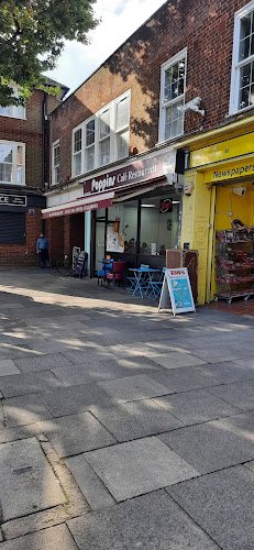 Poppins Welywn Garden City