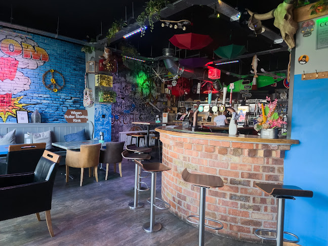 21 Market St, Standish, Wigan WN6 0HW, United Kingdom