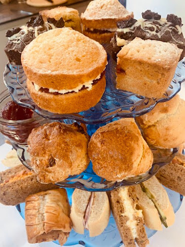 18, Lintot Square, Fairbank Rd, Southwater, Horsham RH13 9LA, United Kingdom