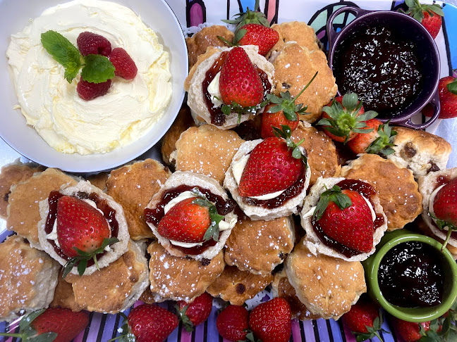 Comentarii opinii despre Caterpillar Catering Ltd