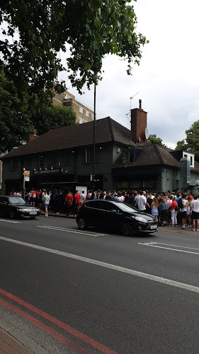 The Crooked Billet - Hospitality and gastronomy