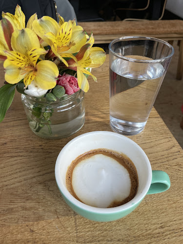 Comentarii opinii despre Connaught Kitchen