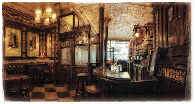 Princess Louise, Holborn