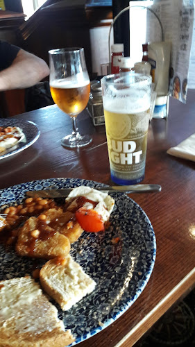 Opinii despre The Looking Glass în Warrington - Hospitality and gastronomy