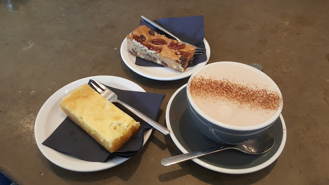 7 Park Parade Centre, Hazlemere, High Wycombe HP15 7AA, United Kingdom