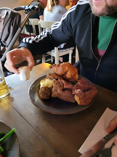 The Royal Oak - Hospitality and gastronomy