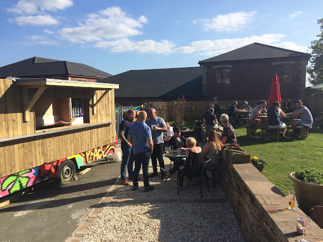 16 Blacker Rd, Mapplewell, Barnsley S75 6BW, United Kingdom