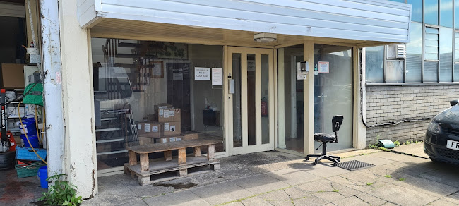 10 Cody Rd, London E16 4SR