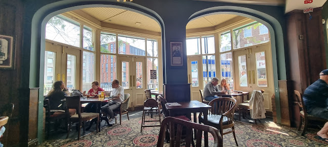 Opinii despre The Looking Glass în Warrington - Hospitality and gastronomy