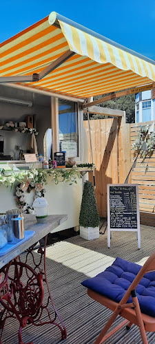 Comentarii opinii despre Neads a Coffee Hut